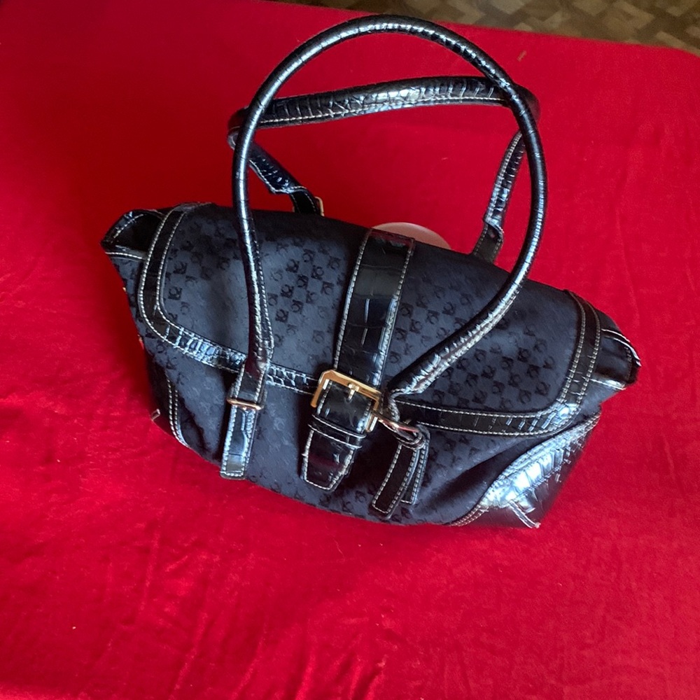 Liz Claiborne Full Black cloth/leather hand bag leather straps w/ silver buckles